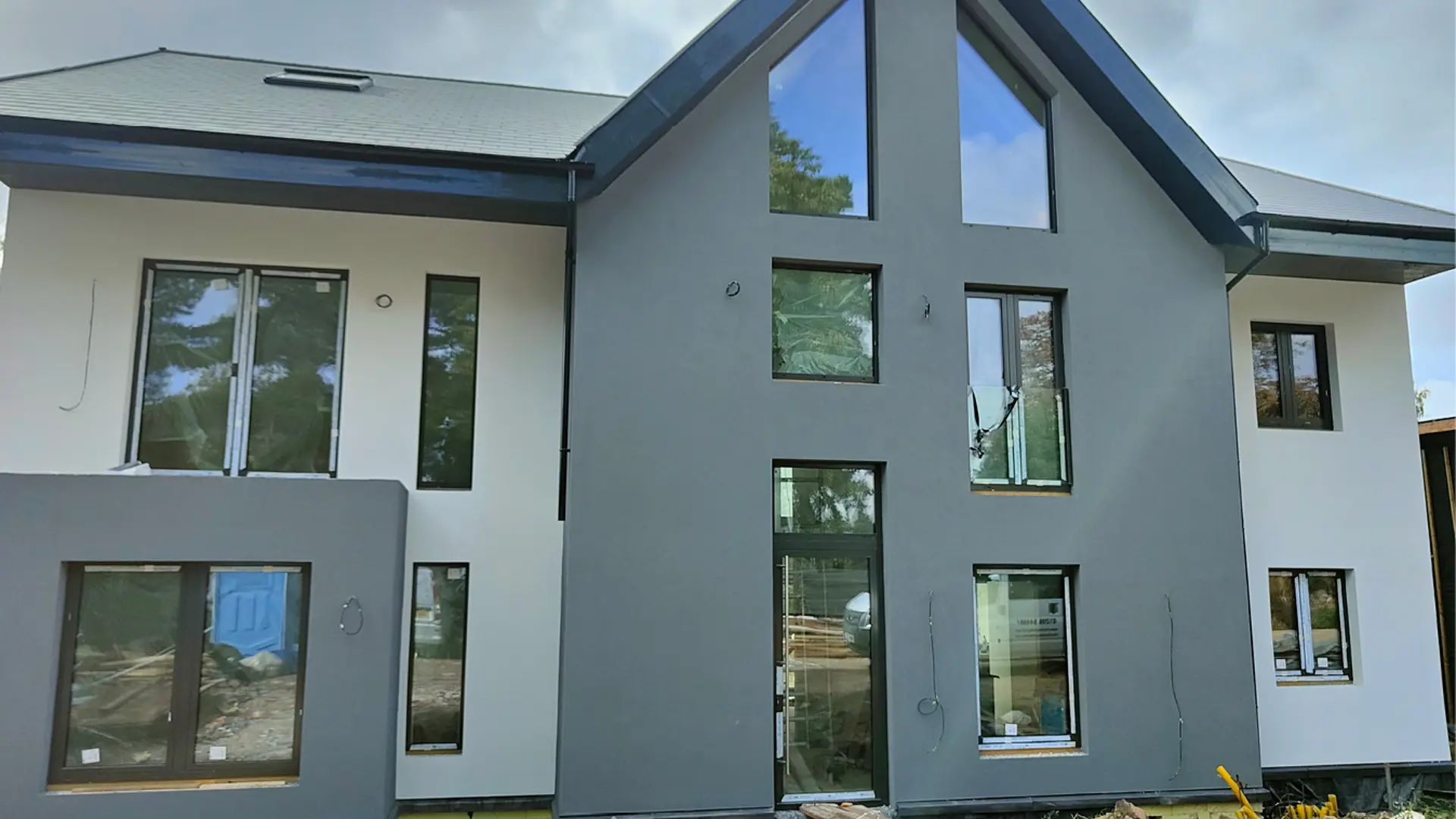 Quality Render - Silicone Render Braiswick (2)