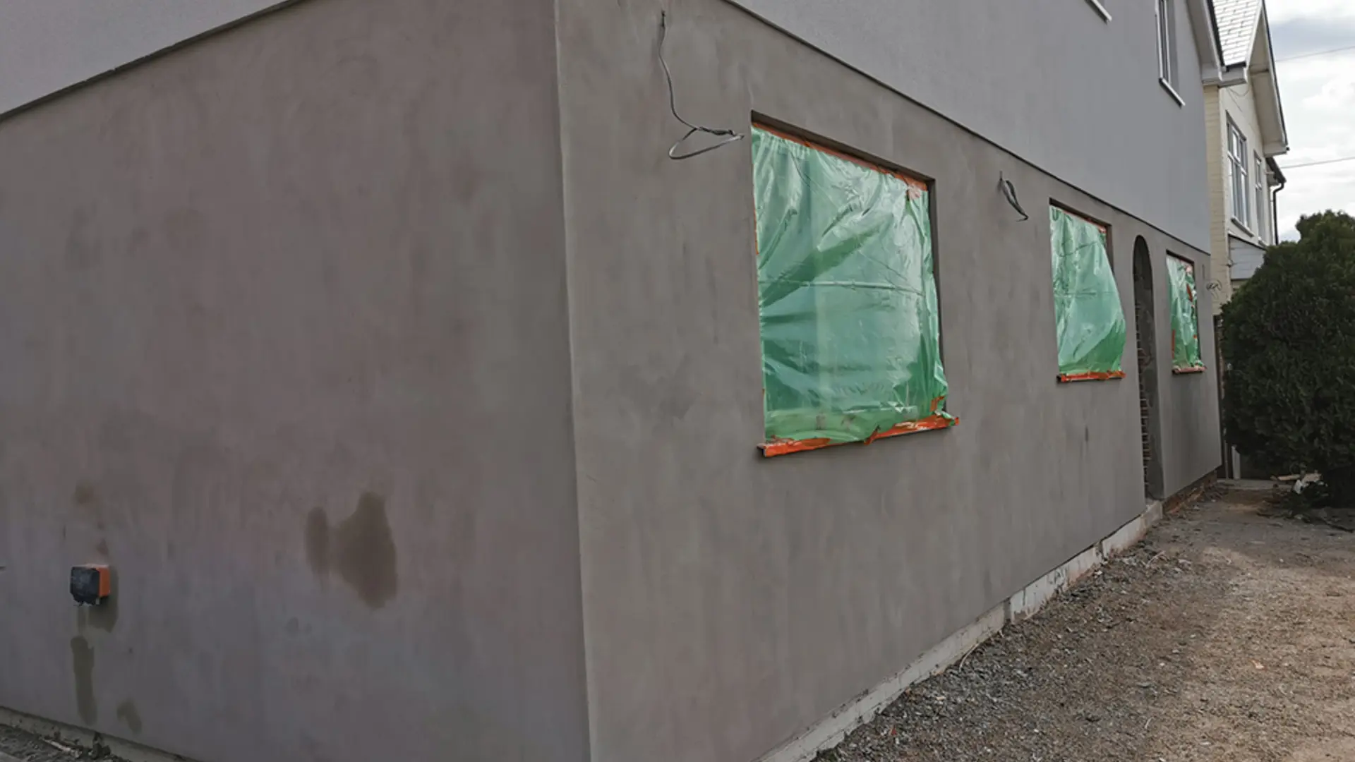 External wall insulation and silicone render in Sudbury 4